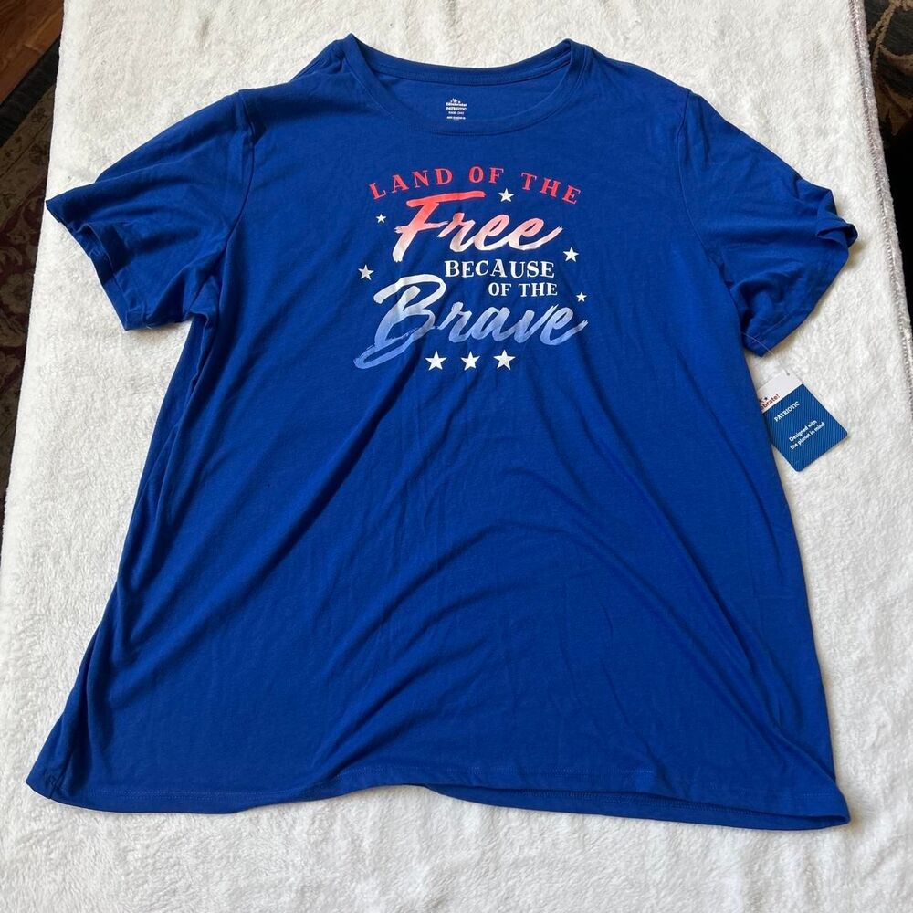 blue "Land of the Free Because of the Brave" graphic tee 3XL nwt
